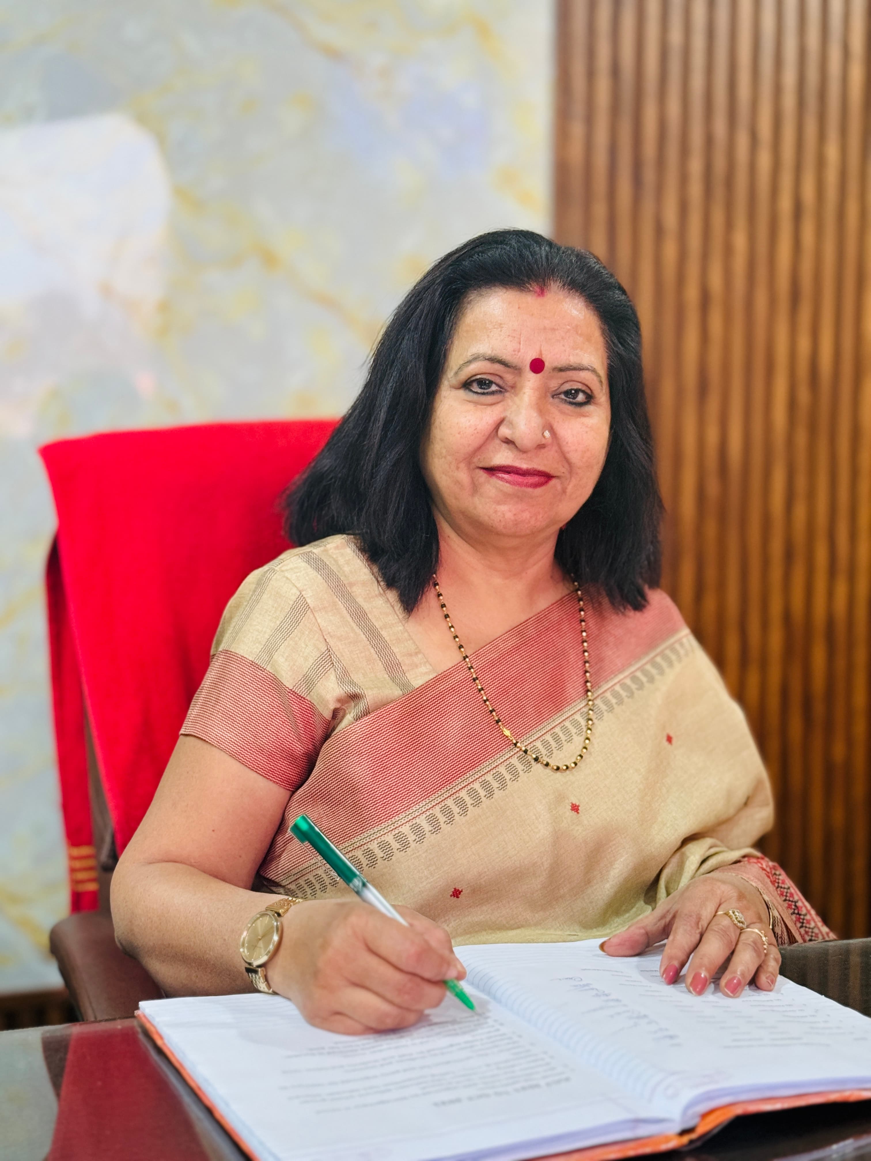 Ms. Suman Sharma image